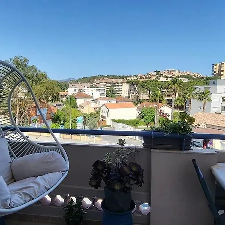 Apartment A Proximite De Saint-Raphael (Var)