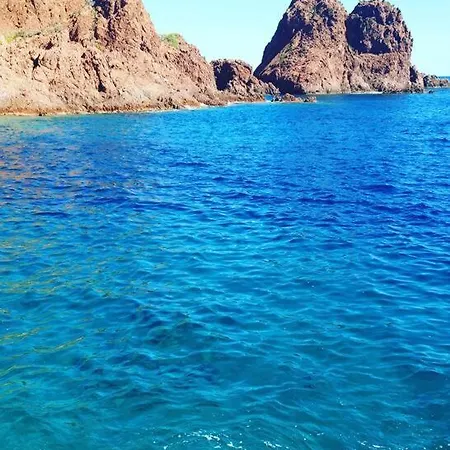 A Proximite De * Saint-Raphael (Var)